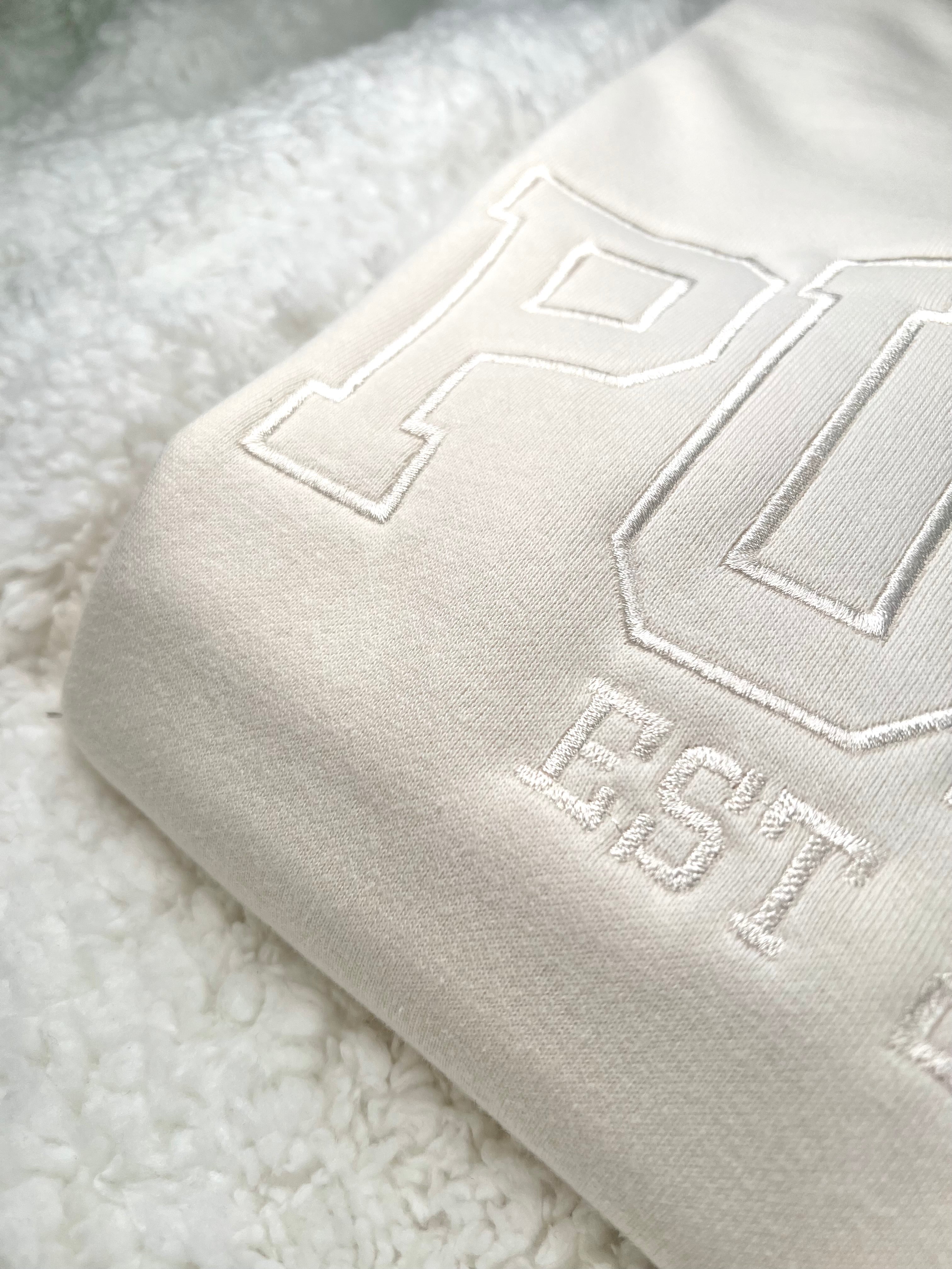 Pure Logo Sweatshirts